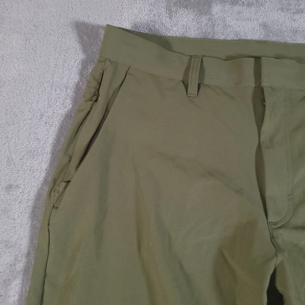 Fabletics Chino Golf Sport Casual Mens 32 x 34 Green Performance Only Chino